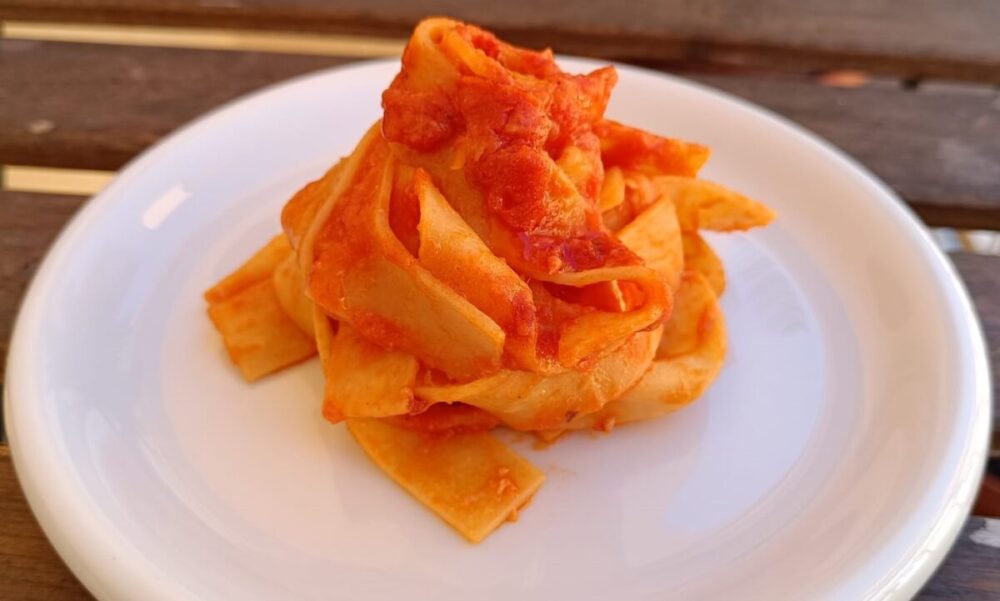 pasta-al-sugo-!-ricetta