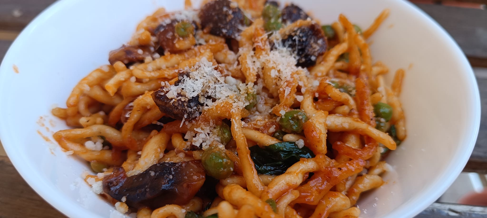 trofie-funghi-e-piselli-click