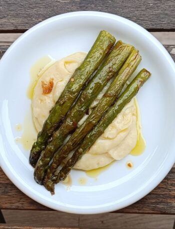 asparagi-con-purè-di-cavolfiore-ricetta