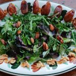 insalata-datteri-e-noci-ricetta