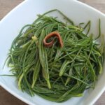 agretti-alle-acciughe-ricetta